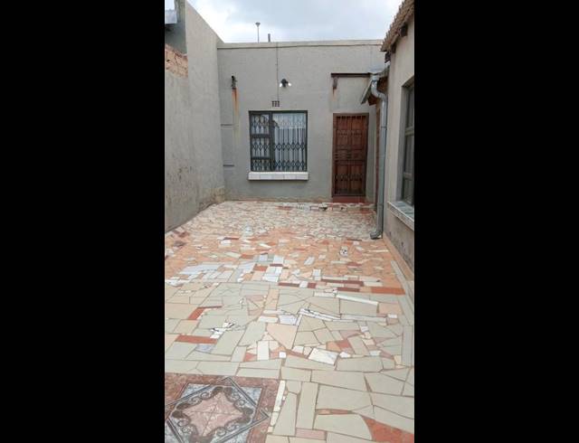 0 BEDROOM PROPERTY TO RENT IN JABULANI